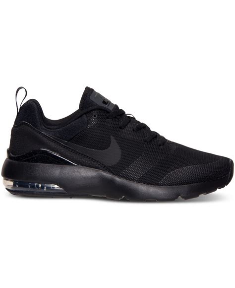 all black nike women's sneakers.